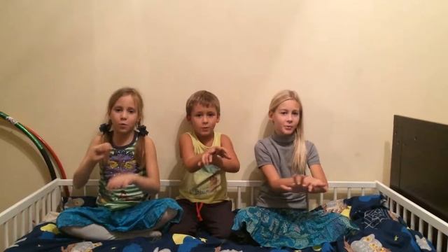 Детская песенка на английском языке про паучка в паутине The spider in the web Song for kids смотреть онлайн