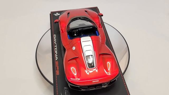 BBR Ferrari SP3 Daytona Open Roof Icona Rosso Magma смотреть онлайн