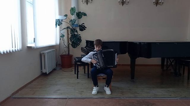 Петров Кирилл Обработка А.Сударикова " Из-под дуба, из-под вяза" русская народная песня смотреть онлайн