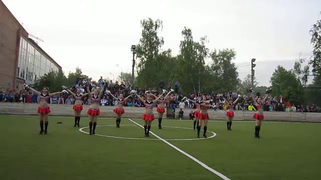 Группа поддержки ФУПМ на Матче века 2013 (первый танец) смотреть онлайн