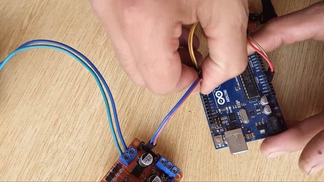 How to make Voice control Door Lock | Make Door Lock with Voice Recognition module V3 смотреть онлайн