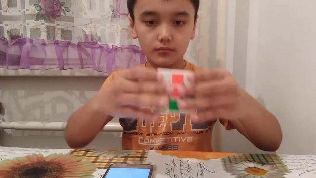 Сборка кубик Рубика и пирамидки смотреть онлайн