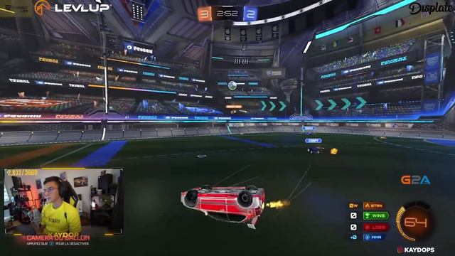 CETTE VOITURE EST PROCHE D'UN CHEAT SUR ROCKET LEAGUE ?! ft Monkey M00n смотреть онлайн