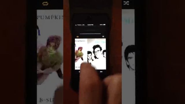 iPhone 5 Media Player Tweaks смотреть онлайн