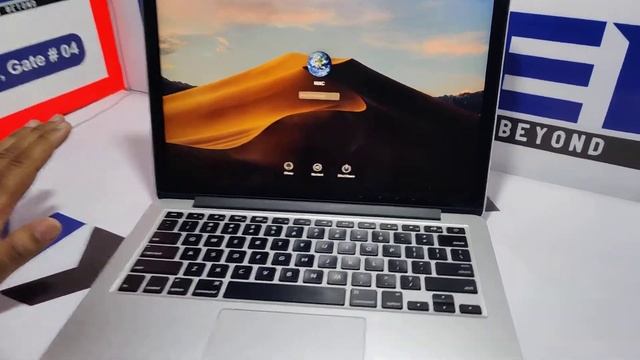 Apple Macbook Pro 13 inch Retina Display 2015 Model Specs and Review смотреть онлайн