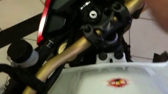 2012 Honda CB1000R Extreme three colors walk around смотреть онлайн