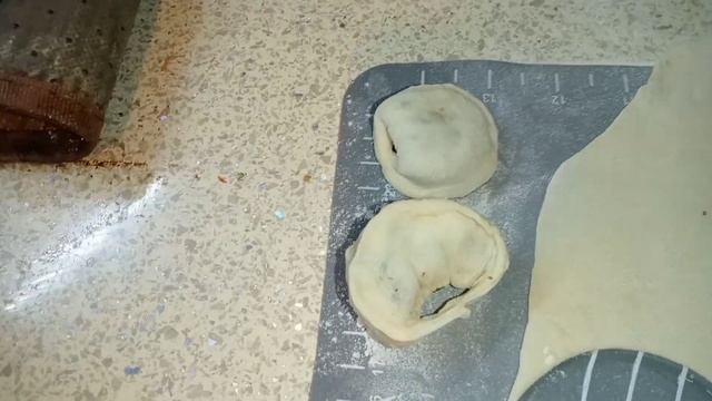 Жареные пельмени с рубленой говядиной, такие пельмени Вы точно не ели. ? смотреть онлайн