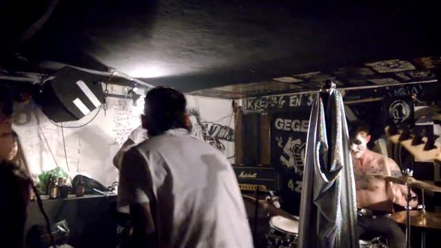 Anasazi – Bone Collector - live @ BARRIKADEN, Oslo, Norway (HD) смотреть онлайн