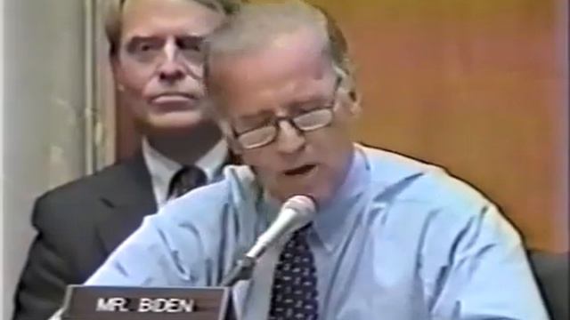 Joe Biden suggested to bomb Belgrade | Как Джо Байден Белград бомбить предлагал смотреть онлайн