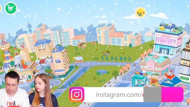 ? МОЙ ДОМ ПРОТИВ ДОМА ПАПЫ ? НОВОГОДНЕЕ Обустройство домов в Тока Бока Toca Life World смотреть онлайн