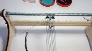 ГОТОВИМСЯ К ЛЕТУ. БРАСЛЕТ ИЗ БИСЕРА НА СТАНКЕ