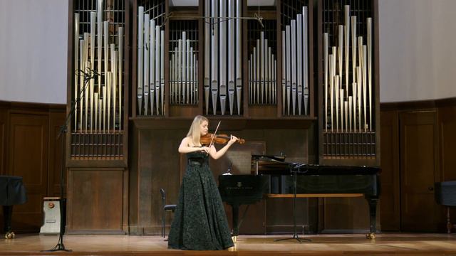 Katarina Mrvic: J.S.Bach Adagio and Fugue C major, Ysaye Sonata №5, Shostakovich violin concerto смотреть онлайн