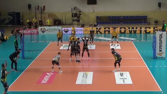 GKS KATOWICE 3 - TREFL GDANSK 2 - GONZALO QUIROGA #19 смотреть онлайн