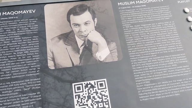 Памятник Муслиму Магомаеву на Бакинском бульваре смотреть онлайн