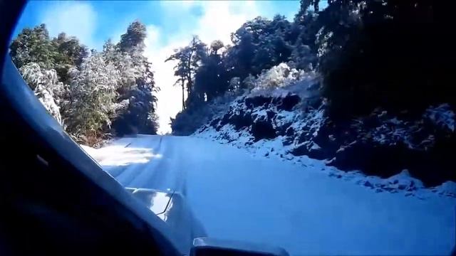 Driving up Volcan Osorno - mostly... смотреть онлайн