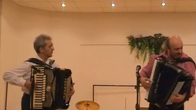 "Carnival Night" Potpourri (A. Lepin), Shafayat Gadzhiev and Vladimir Ushakov смотреть онлайн