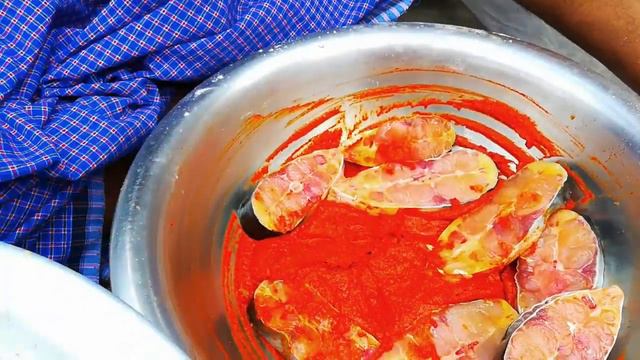 BIG BLACK KING FISH##PREPARED BY MY DAD ##SUBSCRIBE OUR CHANNEL смотреть онлайн