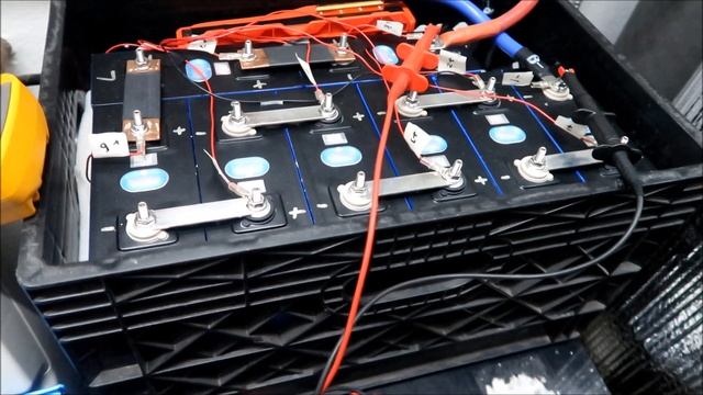 HadesOmega Solar Garage Project Episode 75 - System Down BMS Disconnected Part 2 смотреть онлайн