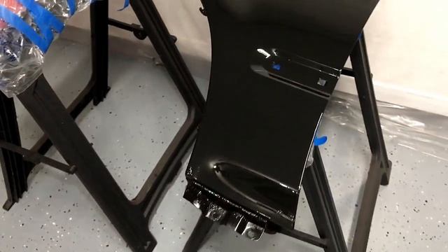 This is what happens when you add gloss clear over a satin paint job! смотреть онлайн