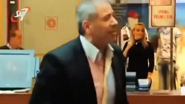 Христиане- арабы славят Иисуса Христа.