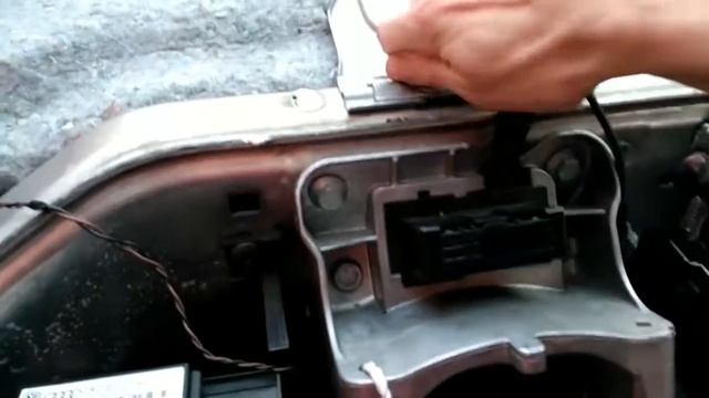 Стук в районе приборки caddy/touran смотреть онлайн