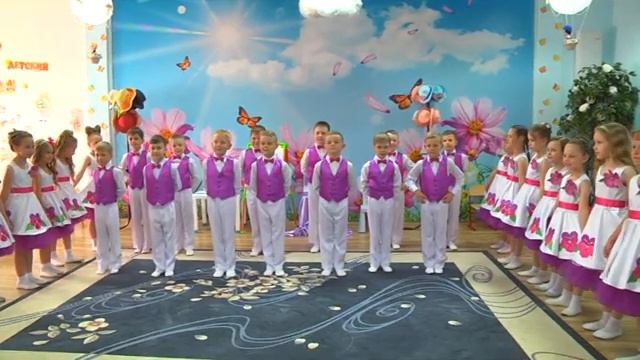 "Вальс" - вход на выпускной смотреть онлайн