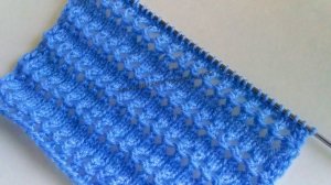 Как же это просто и эффектно - узор вяжется на одном дыхании! Наипростейший ажурный узор спицами