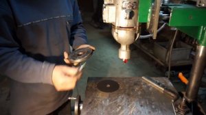 #23 Выпуск: Пробный запуск фрезерного станка на базе дрели ИЭ1015, собранного своими руками.