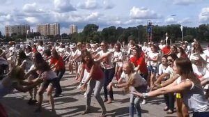 Танцевальный флешмоб на корпоративе