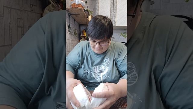 Распаковка красного помело смотреть онлайн