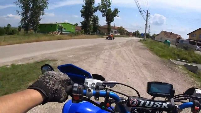 Yamaha Raptor 700 vs Hyosung TE 450 смотреть онлайн