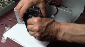 Шумит стучит компьютерный блок питания,что делать?