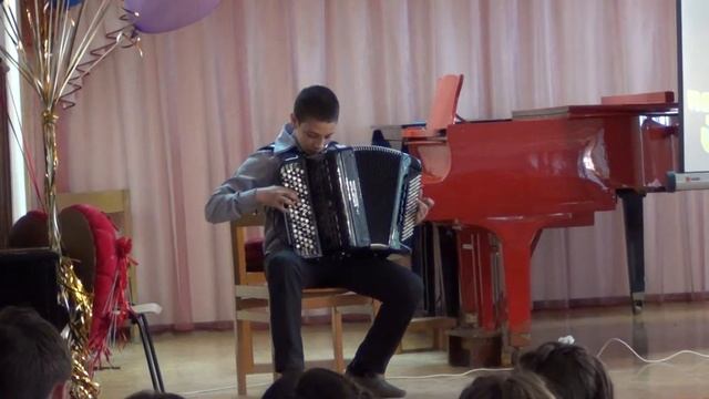 "Венгерский танец" А. Прибылов в исполнении Олега Плешкова (ДМШ №1 г.Рубцовск Алтайский край) смотреть онлайн