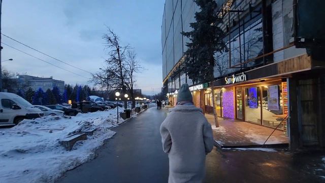 ХОЛОДНО! прогулка по зимней Москве, метро Юго Западная смотреть онлайн