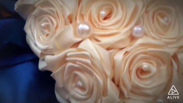 Букет невесты розы