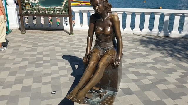 Великолепное озеро в ЖЕЛЕЗНОВОДСКЕ! 2023 ГОД. смотреть онлайн