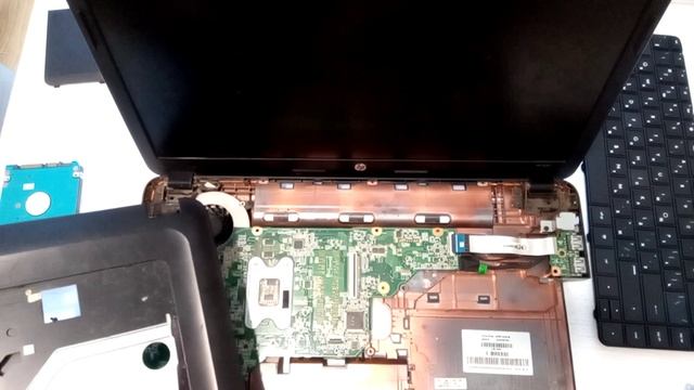 Ноутбук hp650 замена клавиатуры и жёсткого диска , чистка системы охлаждения смотреть онлайн