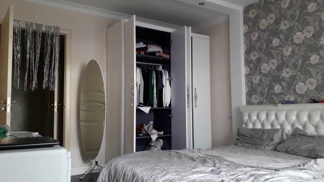 Пранк над бабушкой: ПОТЕРЯЛА НАУШНИКИ ??||ElzaUla смотреть онлайн