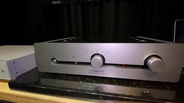 Quadral Aurum Megan VIII+stemfoort sf200+audiolab8300CDQ смотреть онлайн