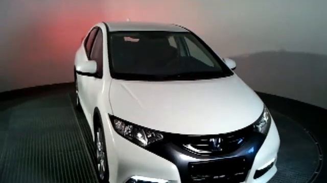 Honda Civic 5D смотреть онлайн