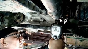 Демонтаж мотора v9x с патфайндера.