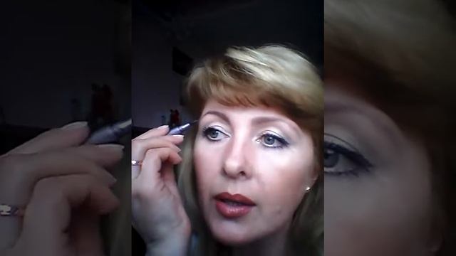Хотите выразительные глаза? Тогда подчеркните брови! смотреть онлайн