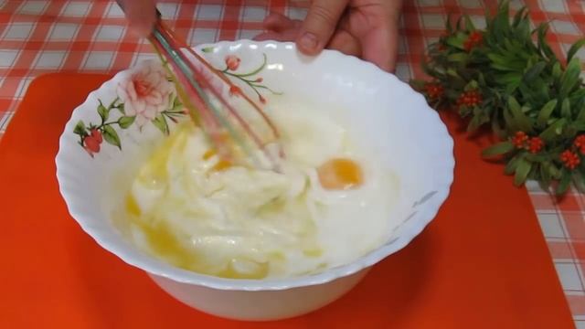 За уши не оттащишь,так ВКУСНО! Вместо пирожков ЛЕНИВЫЙ ПИРОГ с шикарной начинкой! смотреть онлайн