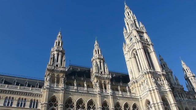 Wiener Eistraum am Rathaus смотреть онлайн