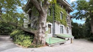 ГУРЗУФ-Я ОШЕЛОМЛЕН!Обзор курорта,Цены,Гурзуфский парк,Фонтан Богиня НОЧЬ!Бирюзовое озеро!Крым 2023