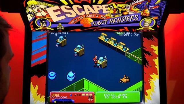 Escape From the Planet of the Robot Monsters Arcade Cabinet MAME Gameplay w/ Hypermarquee смотреть онлайн