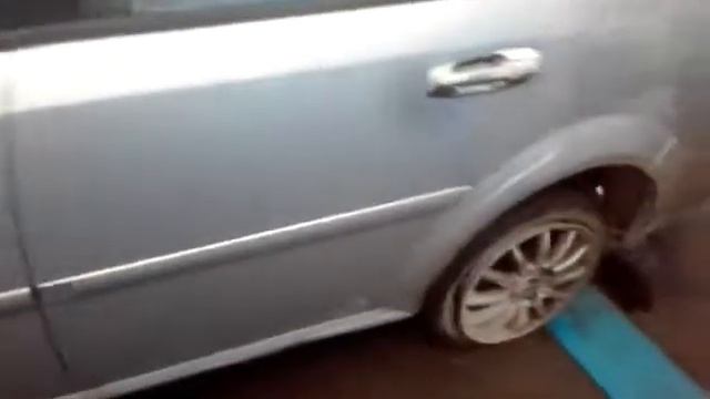 B27 Chevrolet Lacetti 2007, 1.6, бензин, МКПП смотреть онлайн