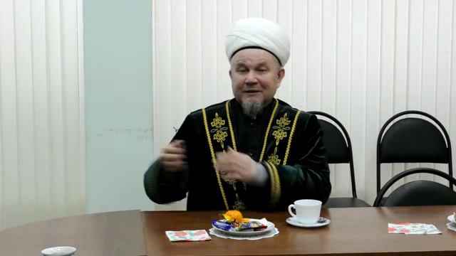 "Шәһри Казан" уздырган "түгәрәк өстәл". Татарстанның баш казые Җәлил хәзрәт Фазлыев смотреть онлайн