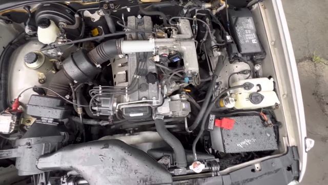 Работа двигателя 1GFE Toyota Crown GS141 смотреть онлайн