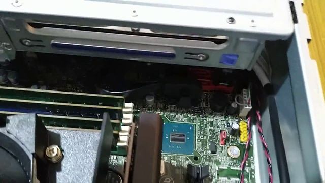 Lenovo Thinkstation Intel Xeon 256GB + 1TB + 32GB RAM + Nvidia GT 1030 + Monitor HP 21.5" Full HD смотреть онлайн